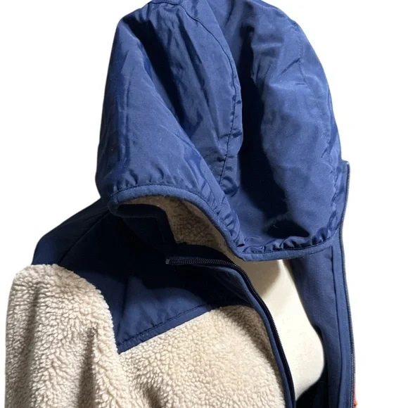 Penfield Women’s Hooded Sherpa Jakcket - Picture 6 of 6
